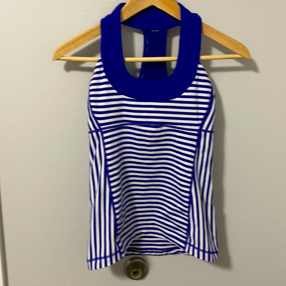 Lululemon Scoop-neck Tank size 4 EUC